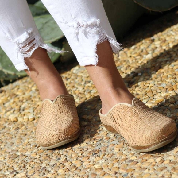 Stegman “Maria” Mule - Cork Basket Weave - Picture 1 of 11